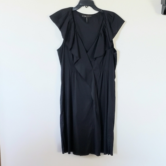 BCBG MaxAzria Women's Black Lightweight Dress Size Large - Picture 1 of 10